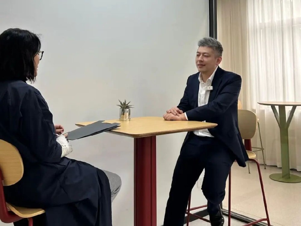 交流互鉴 携手并进——杭州家具商会秘书处一行走访爱体育手机网页版登录入口-爱体育（中国）
家具